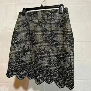 Zara Basic‎ Women's Size Medium Black Lace Pattern A-line Skirt NWOT